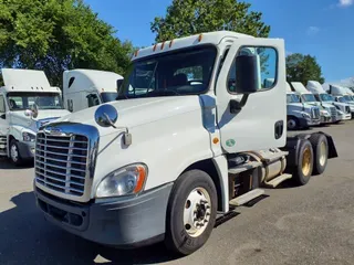 2016 FREIGHTLINER/MERCEDES CASCADIA 125