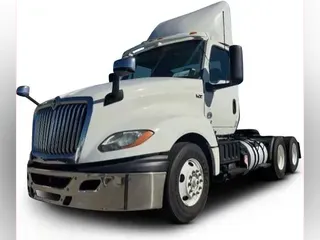 2019 International LT625