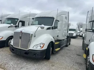 2021 KENWORTH T680