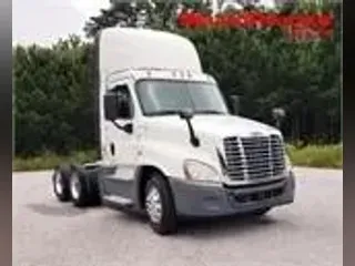 2017 FREIGHTLINER CASCADIA 125