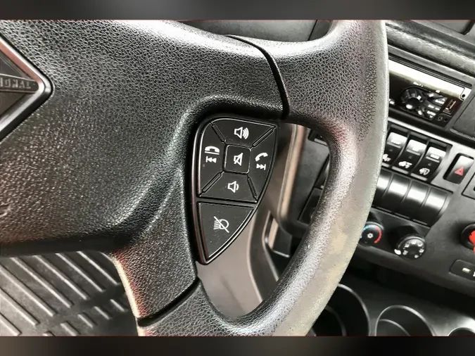 2020 INT LT625 6x4