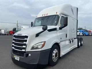 2018 FREIGHTLINER CASCADEVO1