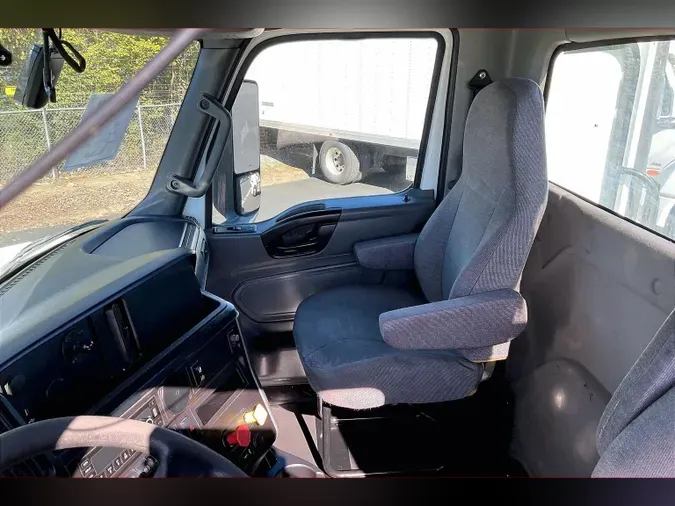 2021 INT LT625 6x4