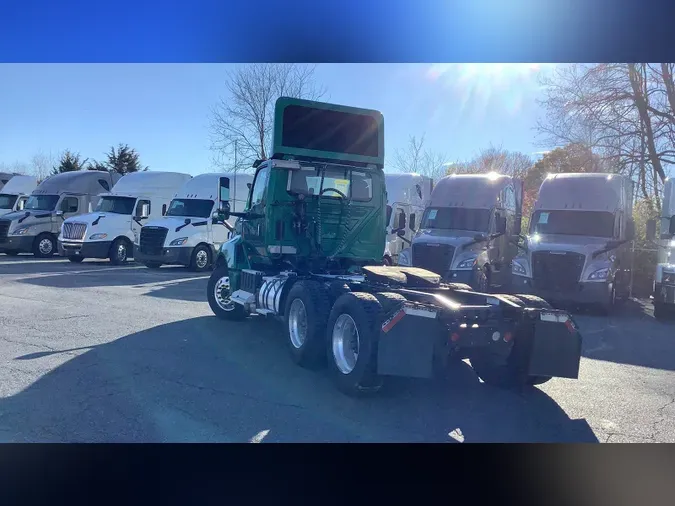 2020 International LT