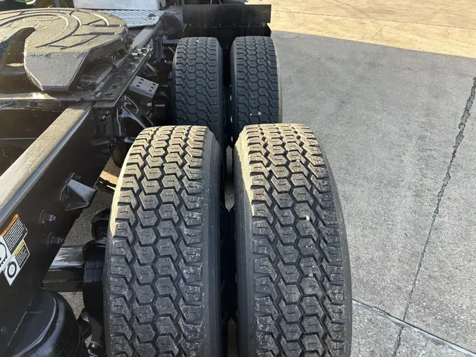 2021 Kenworth T680