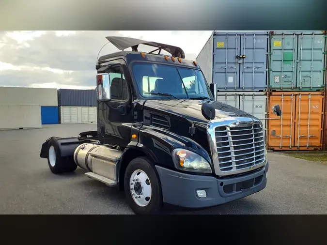 2019 FREIGHTLINER/MERCEDES CASCADIA 113c665a37ce157b490737db990a759a550