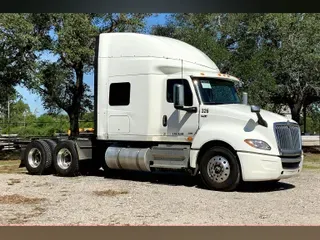 2023 INT LT625 6x4