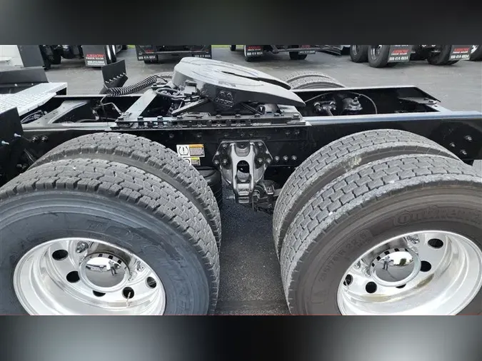 2022 KENWORTH T680