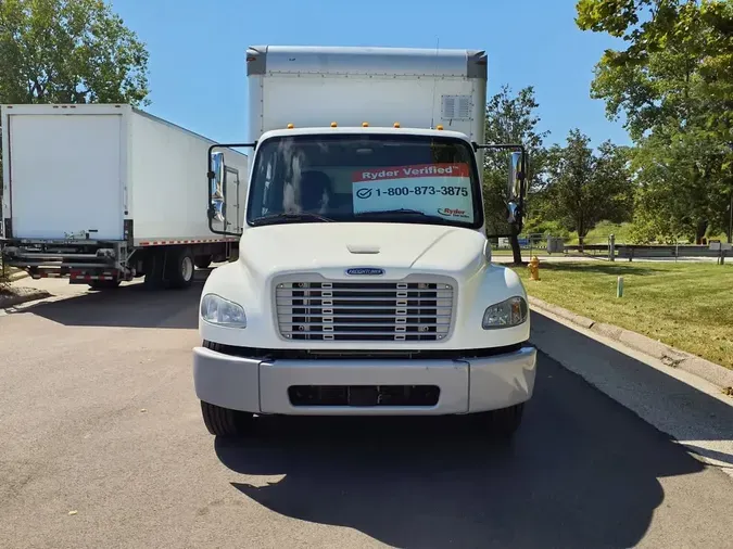 2021 FREIGHTLINER M2 106