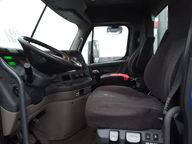 2017 FREIGHTLINER/MERCEDES CASCADIA 125