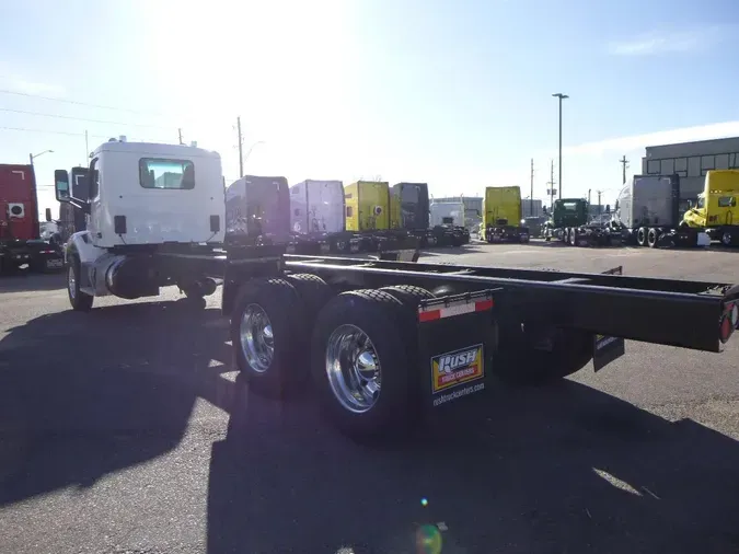 2018 Peterbilt 567