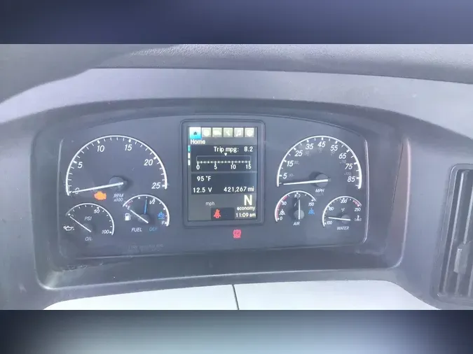 2020 Freightliner Cascadia 126