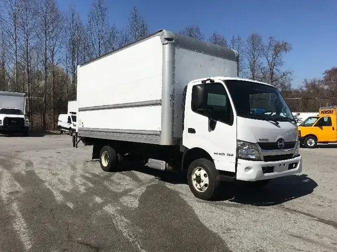 2018 Hino Truck 155c67673a1e405b57d7f02155fa2f07e8e