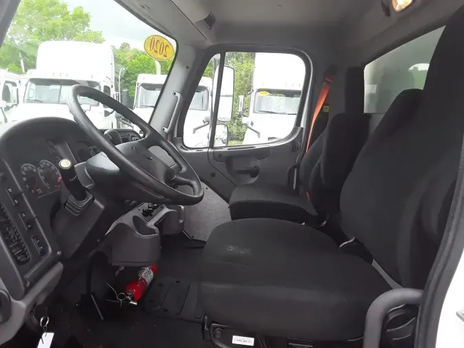 2020 FREIGHTLINER M2 106