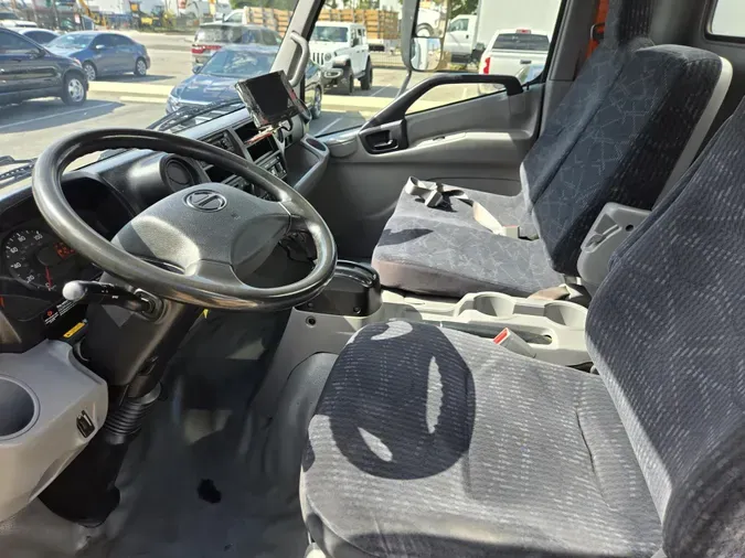 2018 Hino 195