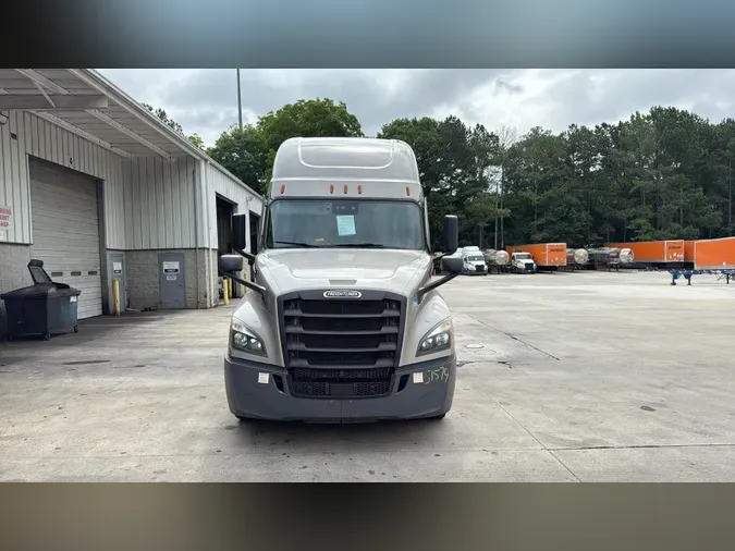 2021 Freightliner Cascadia