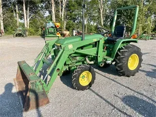 1996 JOHN DEERE 770