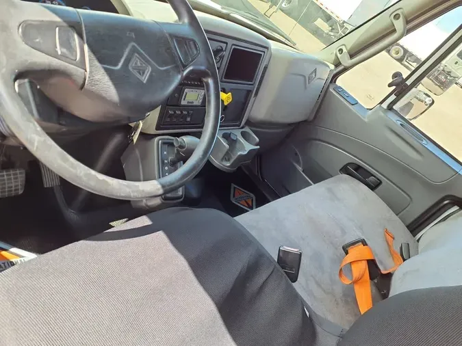 2018 NAVISTAR INTERNATIONAL 4300