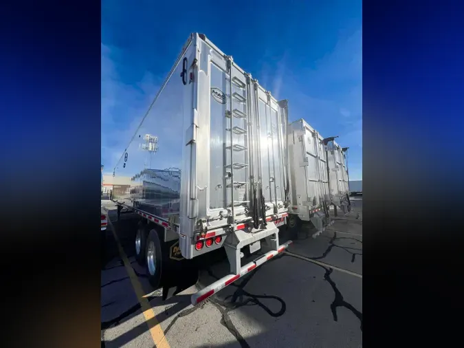 2026 MAC MOVING FLOOR