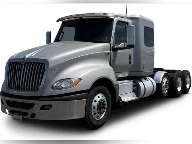 2021 International LT625c686d775766cab158ab68445825c623d