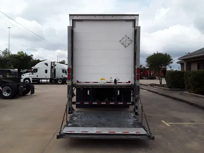 2017 FREIGHTLINER/MERCEDES CASCADIA 113" DAYCAB