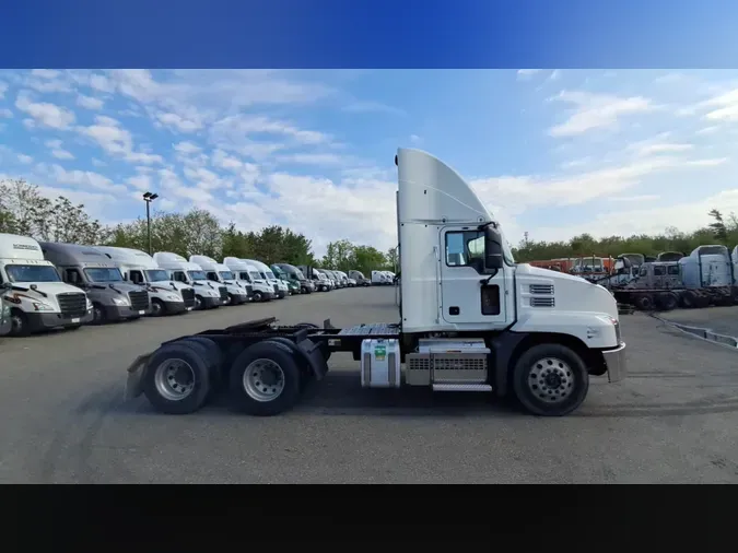 2020 Mack Anthemc68ba31be97915a582adddaaff671e43