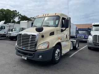 2017 FREIGHTLINER/MERCEDES CASCADIA 113