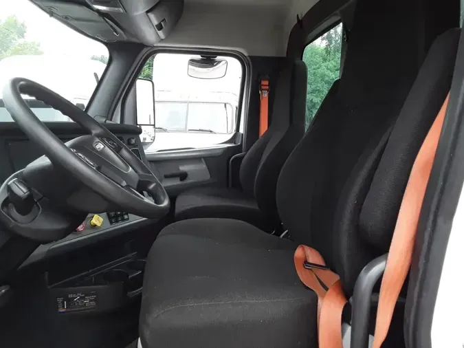 2019 FREIGHTLINER NEW CASCADIA PX12664