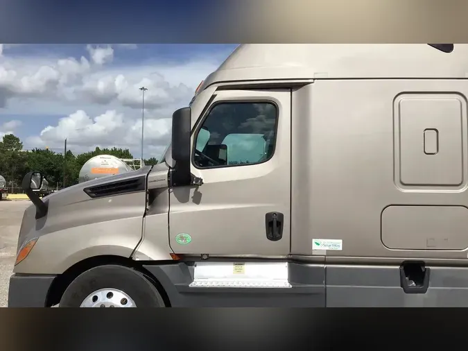 2021 Freightliner Cascadia