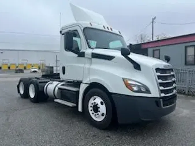 2018 FREIGHTLINER/MERCEDES NEW CASCADIA PX12664