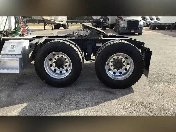 2020 Freightliner Cascadia 126c69d9cebaf3b082bd7c46ff3a7aa6a1a