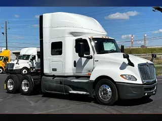 2022 INT LT625 6x4