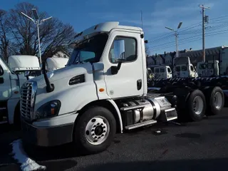 2018 FREIGHTLINER/MERCEDES CASCADIA 113