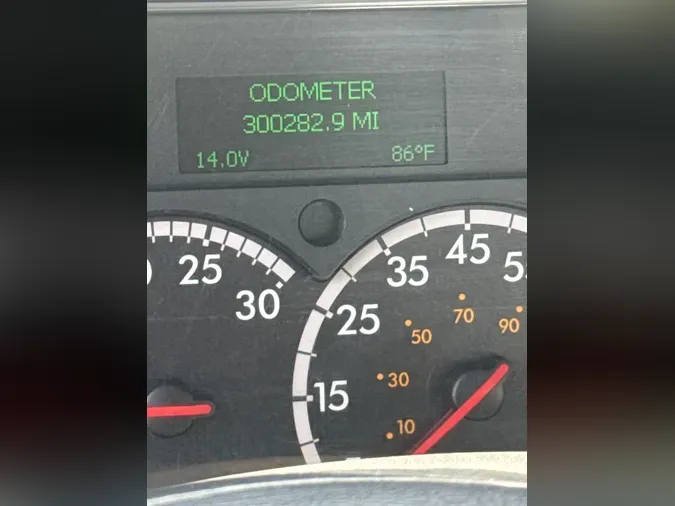 2019 FREIGHTLINER/MERCEDES M2 106c69f65829f104ddd1701bd6e3c8bddde