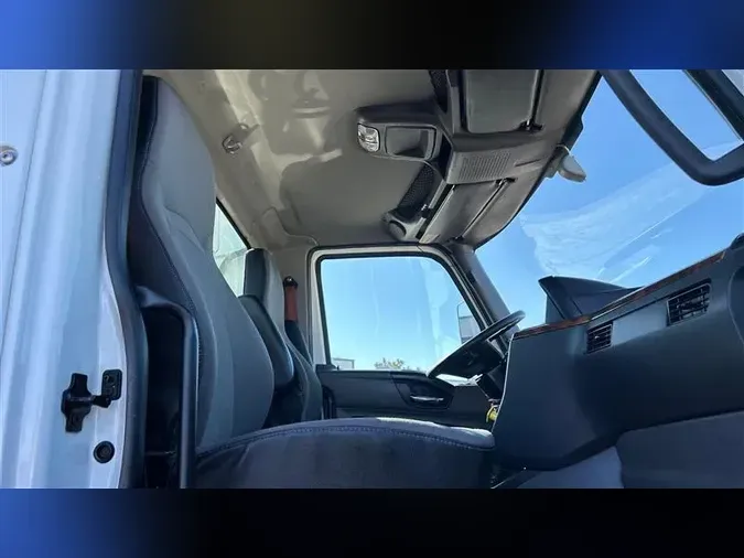 2020 INTERNATIONAL RH613