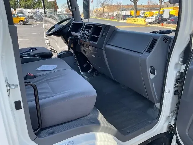 2019 Isuzu Truck NPR EFI