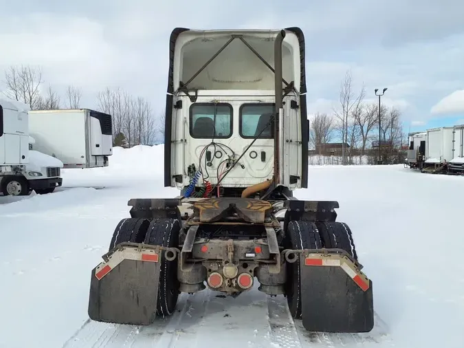 2019 FREIGHTLINER/MERCEDES NEW CASCADIA 116c6aeda24d01b05c0f88279b18eebd7bf