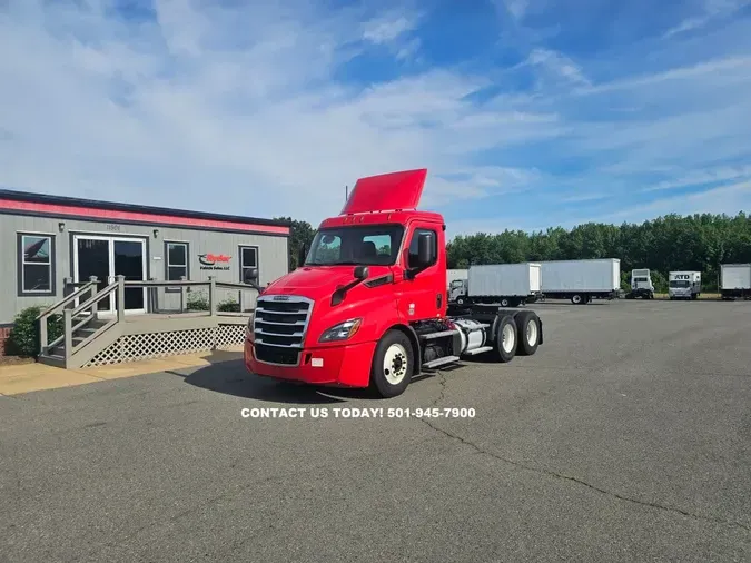 2019 FREIGHTLINER NEW CASCADIA 116c6b07253ce6bf073a5d13db8f4b84c0d