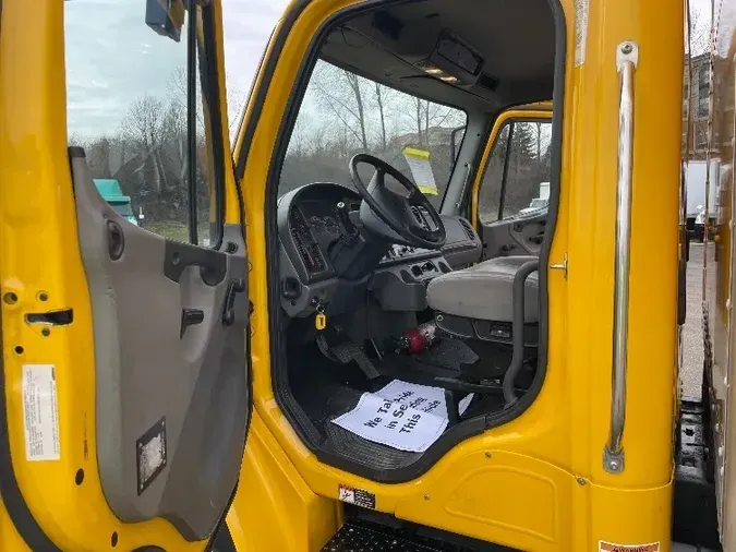 2019 Freightliner M2