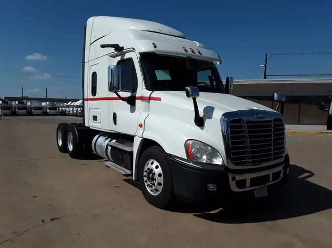 2017 FREIGHTLINER/MERCEDES CASCADIA 125