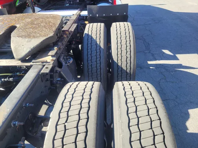 2022 International LT625