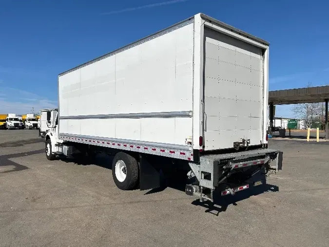 2018 Freightliner M2