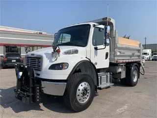 2022 Freightliner BUSINESS CLASS M2 106
