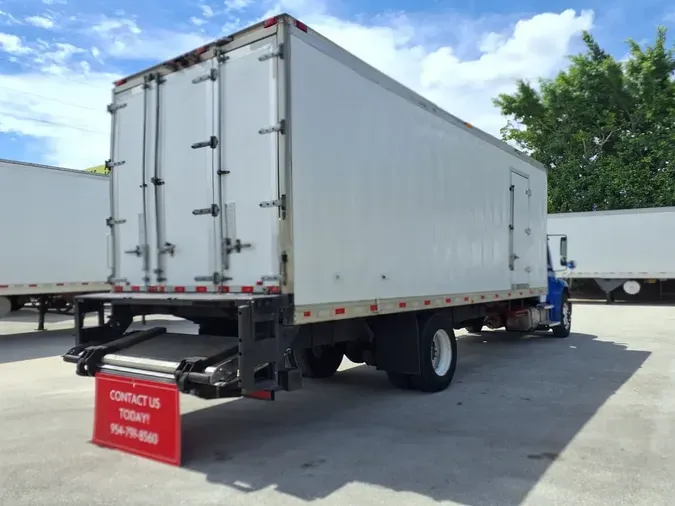 2019 FREIGHTLINER M2 106