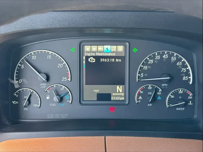 2023 Freightliner Cascadia 116