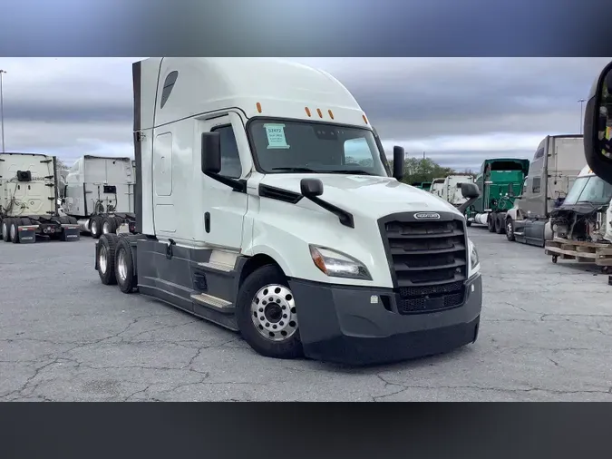 2022 Freightliner Cascadia 126c6bc681b7dc4f57b5bf7f9f1e06327cc