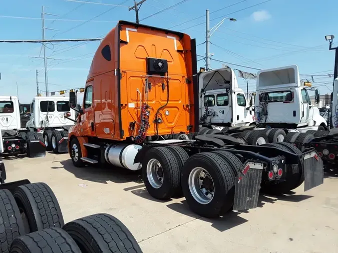 2019 FREIGHTLINER NEW CASCADIA PX12664