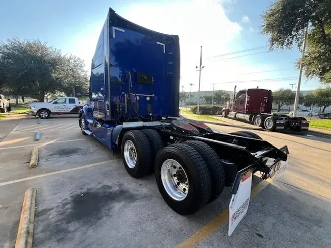 2021 Kenworth T680