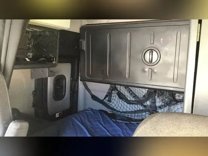 2020 Freightliner Cascadia 126c6c3ae4d91acdb880d9be66af00c3c14