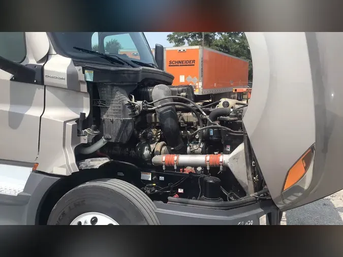 2022 Freightliner Cascadia 126c6c42bbaf0996dee544202a255dde2e4